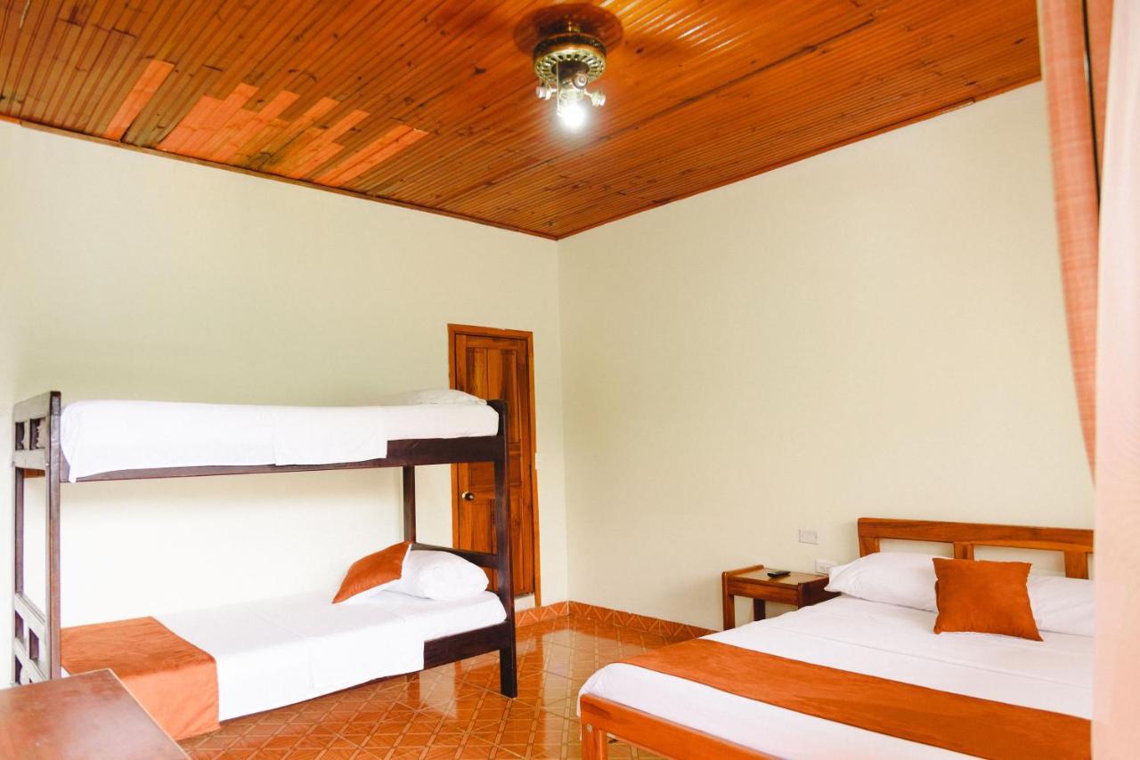 Hotel Morgan Guaduas Kültér fotó